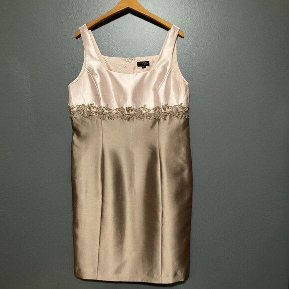 Tahari Arthur Levine Luxe Plus Womens Dress Pink Size 18 Flower Applica Formal - Picture 1 of 10